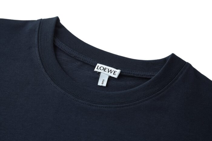 로에베 로고 플라워 자수 반팔 라운드티셔츠 네이비 레플리카 미러급 SA급 S급 고퀄리티 하이엔드 최상급 의류 [남성여성공용] 5