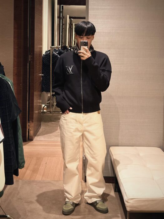 루이비통 멀티 컬러 LV 지퍼 니트 가디건 자켓 블랙 레플리카 미러급 SA급 S급 고퀄리티 하이엔드 최상급 의류 [남성여성공용] 2