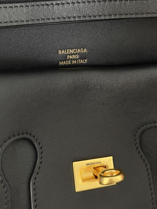 발렌시아가 벨 에어 스몰 클러치백 온 스트랩  (5 color) 레플리카 미러급 SA급 S급 고퀄리티 최상급 하이엔드 크로스백 가방 [여성] 11