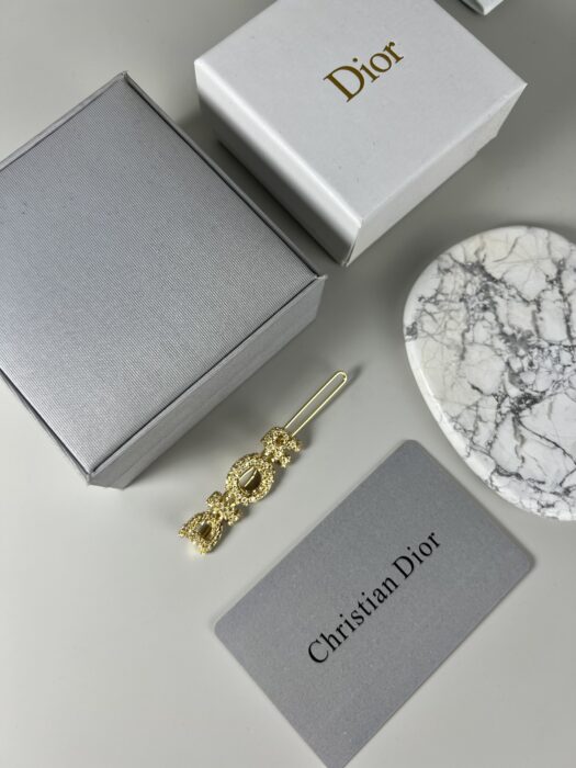 디올 모노그램 머리핀 골드 레플리카 미러급 SA급 S급 고퀄리티 최상급 하이엔드 악세사리 [여성]