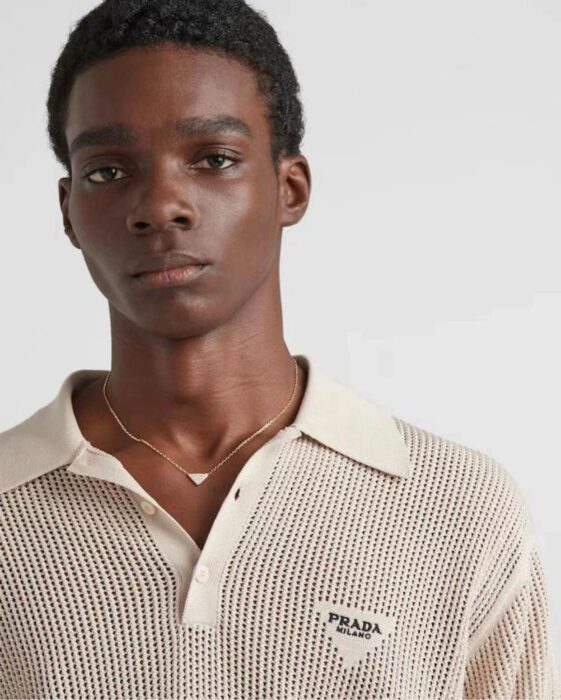 프라다 큐빅 삼각형 펜던트 목걸이 로즈골드 레플리카 미러급 SA급 S급 고퀄리티 최상급 하이엔드 악세사리 [남성여성공용]