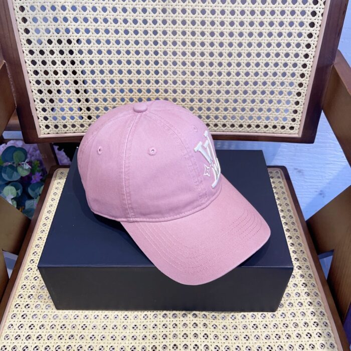 루이비통 흰색 LV 자수 볼캡 모자 핑크 레플리카 미러급 SA급 S급 고퀄리티 최상급 하이엔드  [남성여성공용] 2