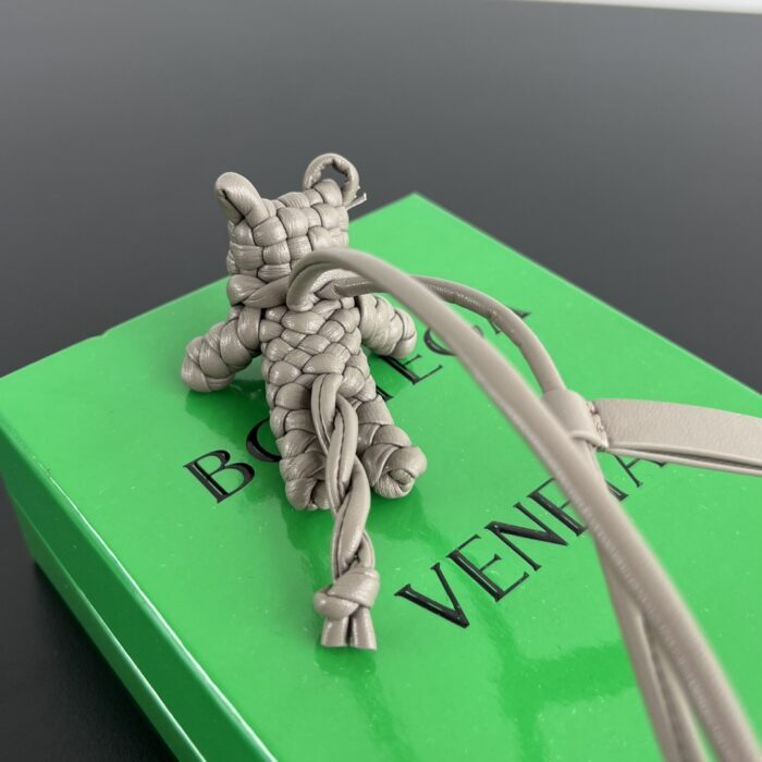 보테가베네타 캣 참 835969 라임스톤 레플리카 미러급 SA급 S급 고퀄리티 최상급 하이엔드 악세사리 [남성여성공용] 2