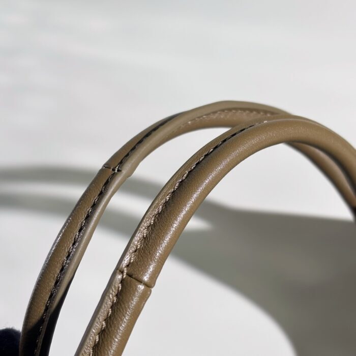 미우미우 자수 개버딘 아이비 백 올리브 그린 5BA281  숄더백 핸드백 레플리카 미러급 SA급 S급 고퀄리티 최상급 하이엔드 가방 [여성] 12