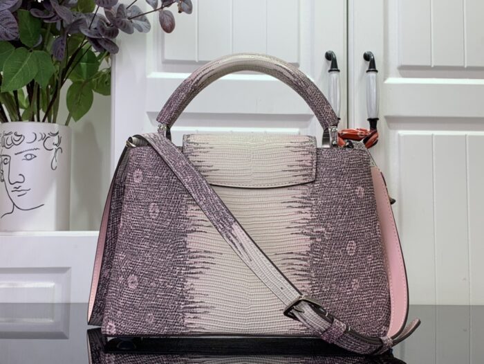 루이비통 카퓌신 미니 N98177 도마뱀 무늬 퍼플 크로스백 핸드백 레플리카 미러급 SA급 S급 고퀄리티 최상급 하이엔드 가방 [여성] 2