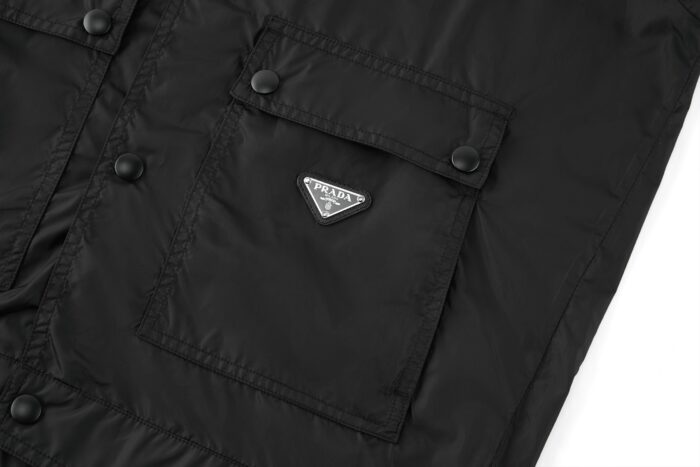 프라다 더블 포켓 라일론 자켓 블랙 바람막이 자켓 레플리카 미러급 SA급 S급 고퀄리티 하이엔드 최상급 의류 [남성] 10