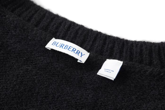 버버리 캐시미어 승마 자카드 긴팔 라운드 니트 블랙 레플리카 미러급 SA급 S급 고퀄리티 하이엔드 최상급 의류 [남성여성공용] 11