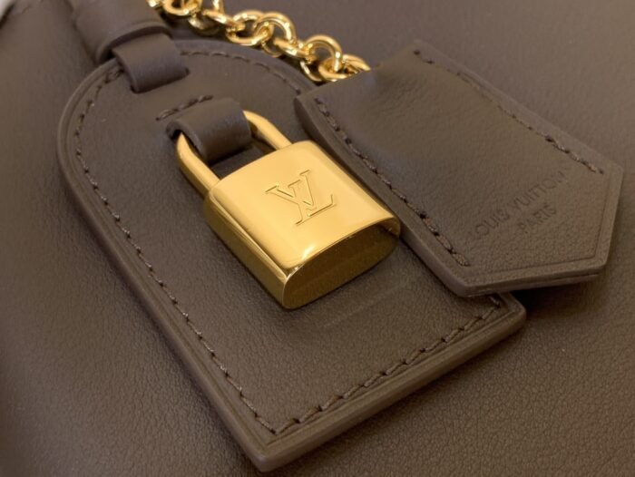 루이비통 카퓌신 MM 수플 초콜릿 M12927 핸드백 크로스백 레플리카 미러급 SA급 S급 고퀄리티 최상급 하이엔드 가방 [여성] 8