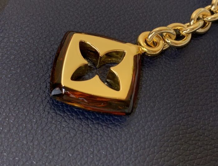 루이비통 트위스트 MM 슬림 M14342 네이비 레플리카 미러급 SA급 S급 고퀄리티 최상급 하이엔드 크로스백 가방 [여성] 8