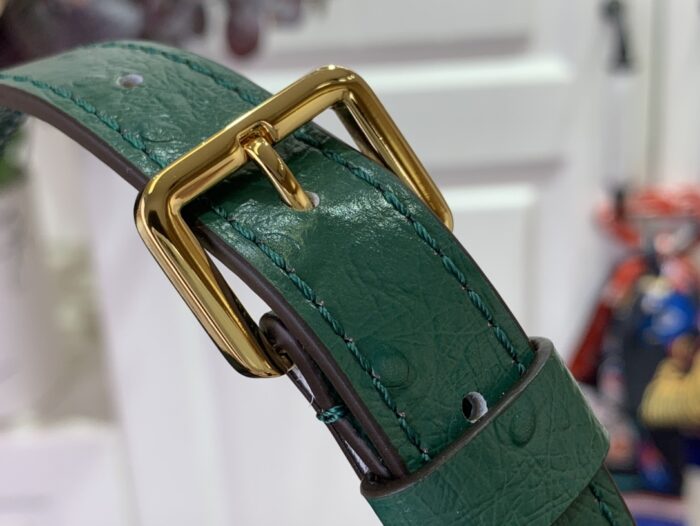 루이비통 카퓌신 스몰 타조무늬 M24714 그린 레플리카 미러급 SA급 S급 고퀄리티 최상급 하이엔드 가방 [여성] 8