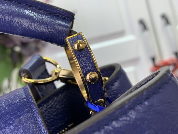 루이비통 카퓌신 스몰 타조무늬 M24714 다크블루 레플리카 미러급 SA급 S급 고퀄리티 최상급 하이엔드 가방 [여성] 6