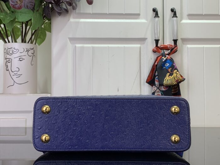 루이비통 카퓌신 스몰 타조무늬 M24714 다크블루 레플리카 미러급 SA급 S급 고퀄리티 최상급 하이엔드 가방 [여성] 5