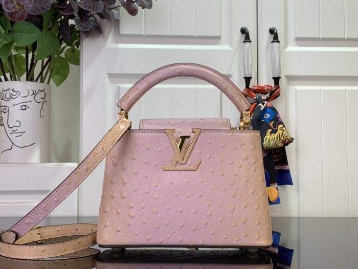 루이비통 카퓌신 미니 타조무늬 M94227 핑크색 레플리카 미러급 SA급 S급 고퀄리티 최상급 하이엔드 가방 [여성] 2