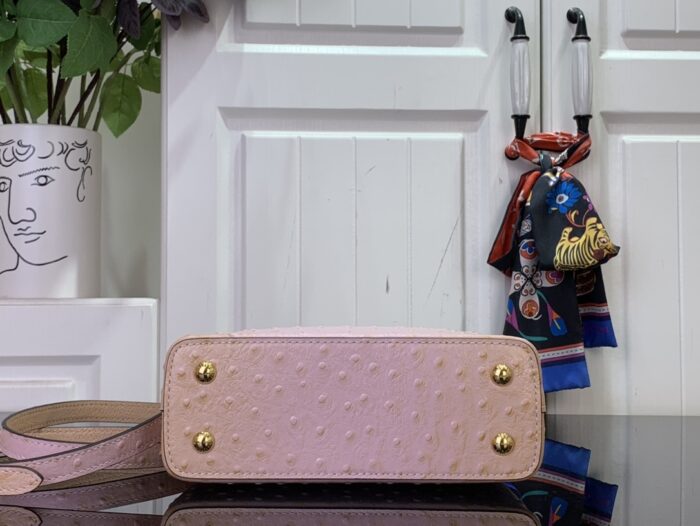 루이비통 카퓌신 미니 타조무늬 M94227 핑크색 레플리카 미러급 SA급 S급 고퀄리티 최상급 하이엔드 가방 [여성] 5