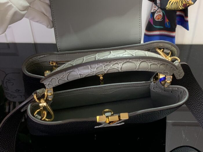 루이비통 카퓌신 스몰 악어무늬 M86035 블랙 레플리카 미러급 SA급 S급 고퀄리티 최상급 하이엔드 가방 [여성] 3