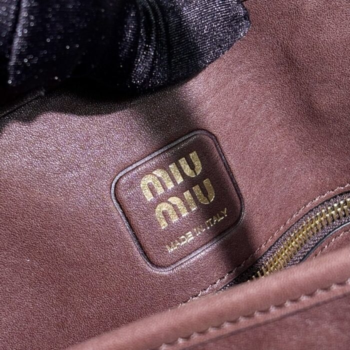 미우미우 아벙츄어 나파 레더백 브라이어우드 5BG291  숄더백 레플리카 미러급 SA급 S급 고퀄리티 최상급 하이엔드 가방 [여성] 9