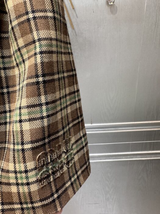 미우미우 플레이드 미니스커트 레플리카 미러급 SA급 S급 고퀄리티 하이엔드 최상급 의류 [여성] 5