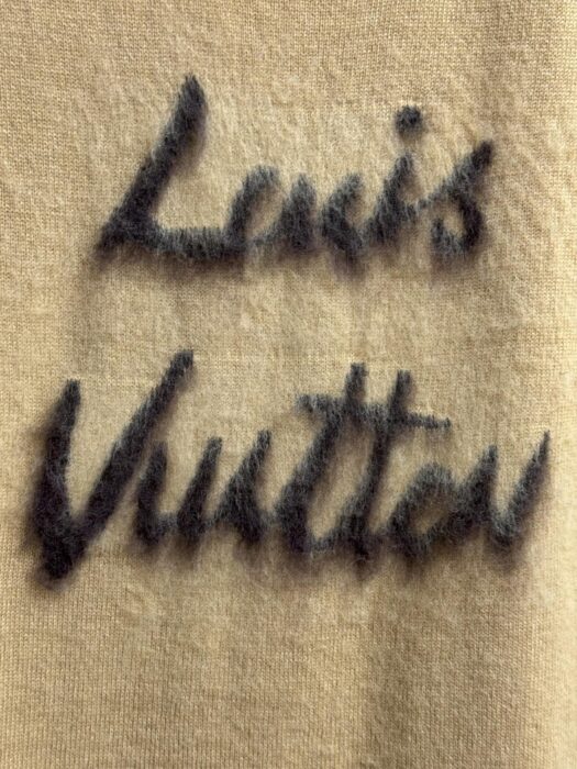 루이비통 브러시드 로고 티셔츠 레플리카 미러급 SA급 S급 고퀄리티 하이엔드 최상급 의류 [여성] 5