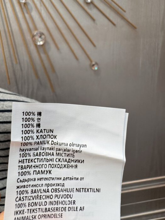 미우미우 그레이 블루 티셔츠 레플리카 미러급 SA급 S급 고퀄리티 하이엔드 최상급 의류 [여성] 7