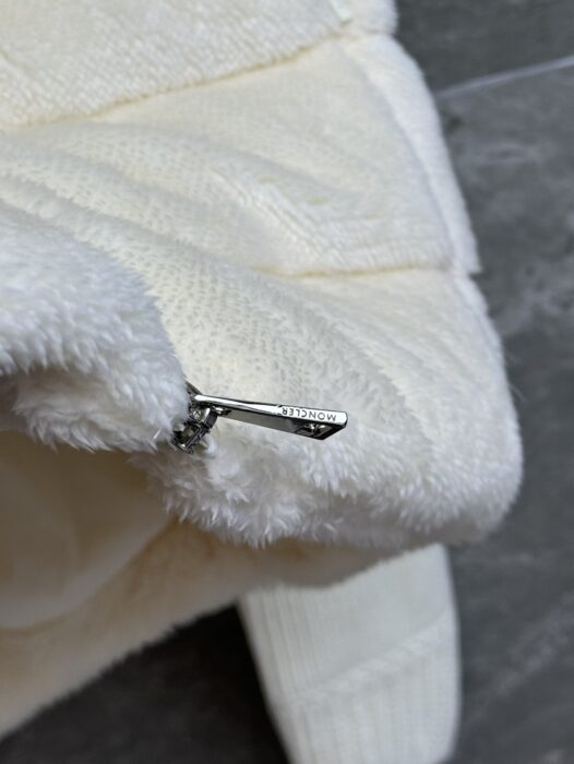 몽클레어 패딩 울 & 테디 집업 가디건 레플리카 미러급 SA급 S급 고퀄리티 하이엔드 최상급 의류 [여성] 16