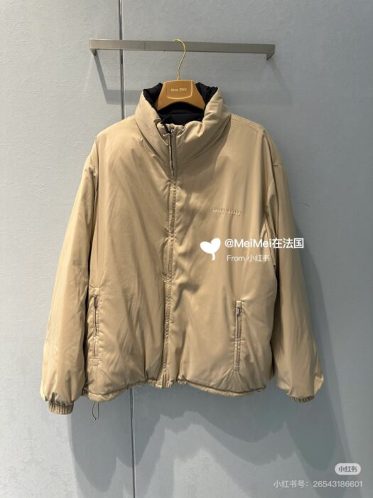 미우미우 리버시블 테크니컬 폰제 다운 자켓 레플리카 미러급 SA급 S급 고퀄리티 하이엔드 최상급 의류 [여성] 14