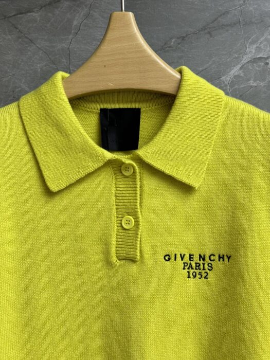 지방시 울 캐시미어 폴로 탑 레플리카 미러급 SA급 S급 고퀄리티 하이엔드 최상급 의류 [여성] 7