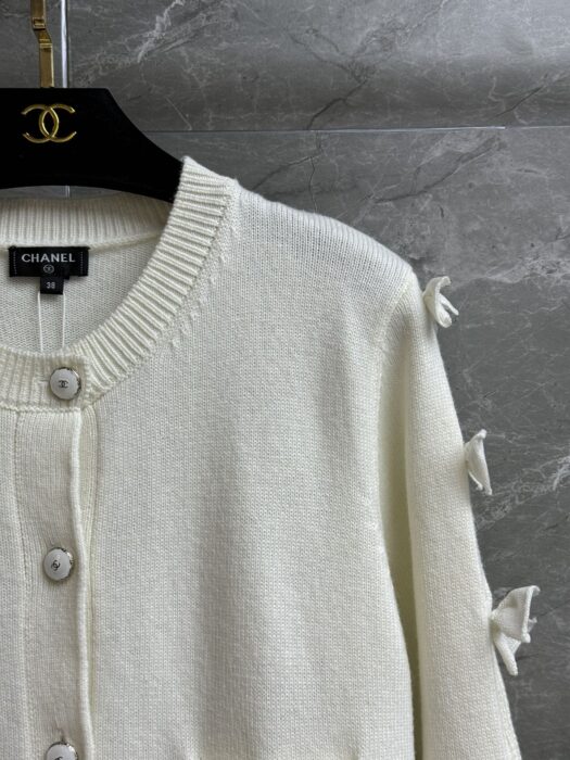 샤넬 보우 가디건 레플리카 미러급 SA급 S급 고퀄리티 하이엔드 최상급 의류 [여성] 4