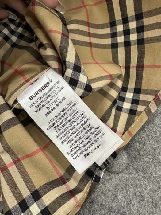 버버리 클래식 체크 코튼 포플린 셔츠 레플리카 미러급 SA급 S급 고퀄리티 하이엔드 최상급 의류 [남성여성공용] 24