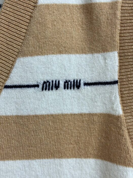 미우미우 니트 베스트 레플리카 미러급 SA급 S급 고퀄리티 하이엔드 최상급 의류 [여성] 6