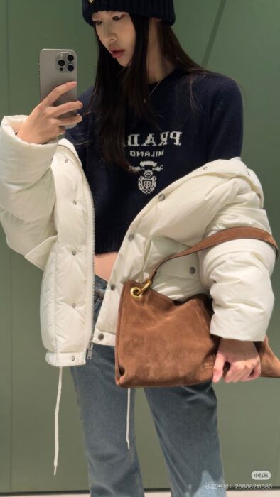 프라다 화이트 후드 다운 자켓 레플리카 미러급 SA급 S급 고퀄리티 하이엔드 최상급 의류 [여성] 13