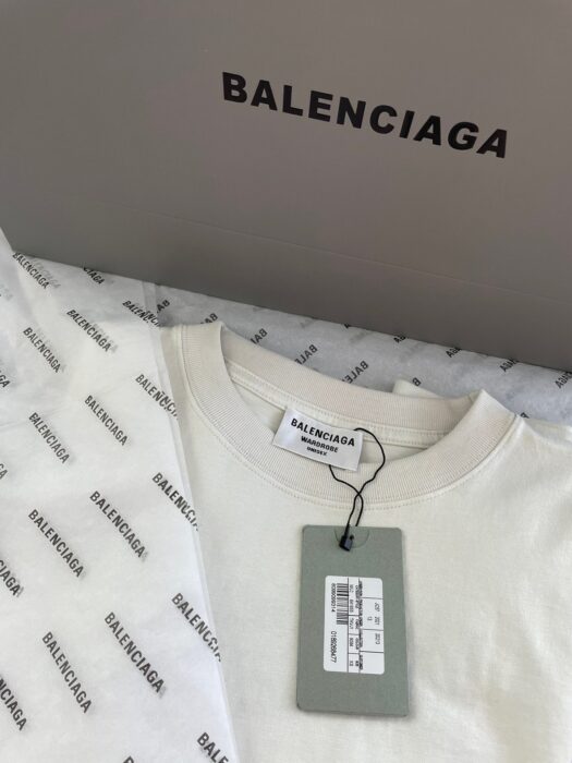 발렌시아가 반팔 티셔츠 레플리카 미러급 SA급 S급 고퀄리티 하이엔드 최상급 의류 [남성여성공용] 12