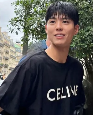 셀린느 로고 프린트 코튼 티셔츠 (화이트,블랙) 레플리카 미러급 SA급 S급 고퀄리티 하이엔드 최상급 의류 [남성여성공용] 14