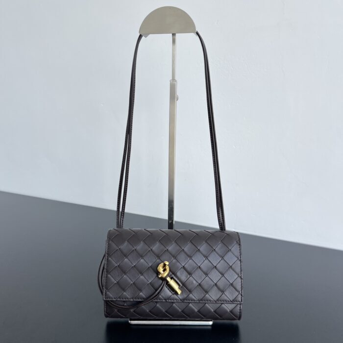 보테가베네타 안디아모 파우치 836940 초콜릿 숄더백 크로스백 레플리카 미러급 SA급 S급 고퀄리티 최상급 하이엔드 가방 [여성] 2