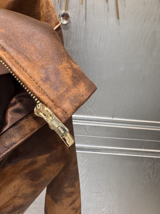 미우미우 왁스 스웨이드 가죽 자켓, 스커트 레플리카 미러급 SA급 S급 고퀄리티 하이엔드 최상급 의류 [여성] 7