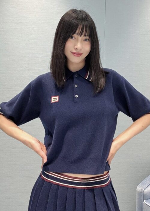 미우미우 캐시미어 폴로 스웨터 레플리카 미러급 SA급 S급 고퀄리티 하이엔드 최상급 의류 [여성] 4