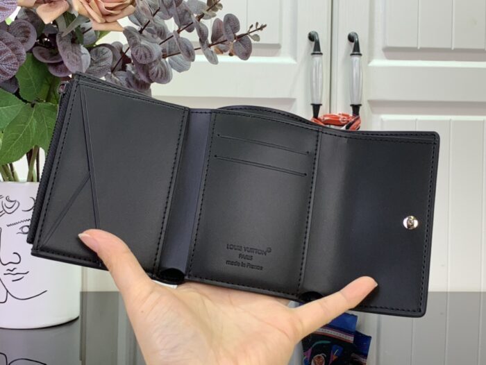루이비통 LV 월릿  M26250 블랙 레플리카 미러급 SA급 S급 고퀄리티 하이엔드 최상급 지갑 [남성여성공용] 3