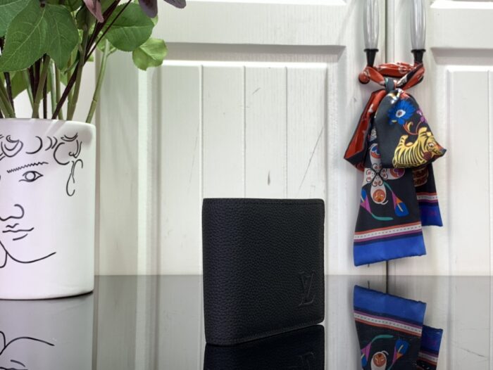 루이비통 멀티플 월릿 M25945 블랙 레플리카 미러급 SA급 S급 고퀄리티 하이엔드 최상급 지갑 [남성여성공용] 4