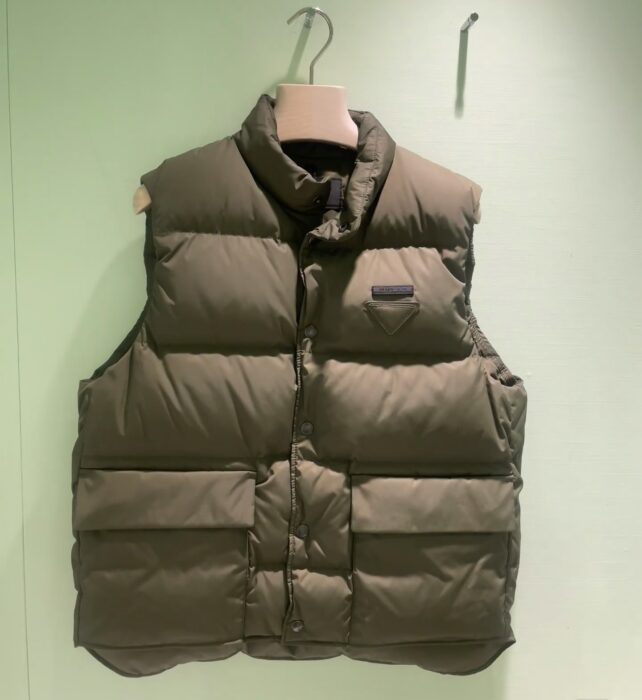 프라다 리나일론 베스트 레플리카 미러급 SA급 S급 고퀄리티 하이엔드 최상급 의류 [여성] 10