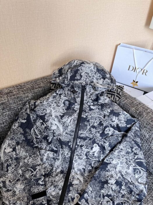 디올 Dioriviera 방수 후드 자켓 레플리카 미러급 SA급 S급 고퀄리티 하이엔드 최상급 의류 [여성] 8