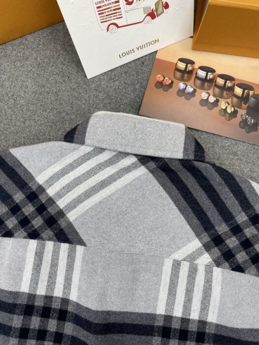 루이비통 셔츠 레플리카 미러급 SA급 S급 고퀄리티 하이엔드 최상급 의류 [남성여성공용] 20