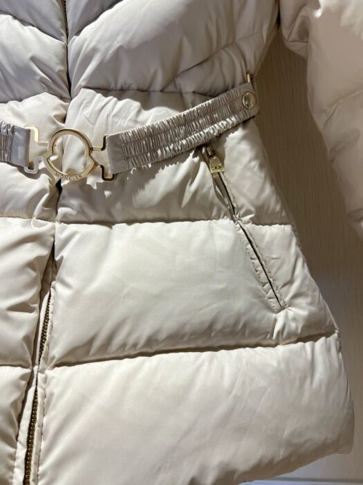 몽클레어 Brosse 사선 퀼팅 후드 쇼트 다운 자켓(2color) 레플리카 미러급 SA급 S급 고퀄리티 하이엔드 최상급 의류 [여성] 10