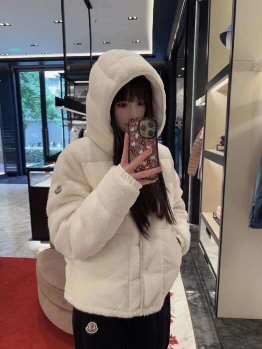 몽클레어 오드리우 테디 이펙트 다운 자켓(2color) 레플리카 미러급 SA급 S급 고퀄리티 하이엔드 최상급 의류 [여성] 4