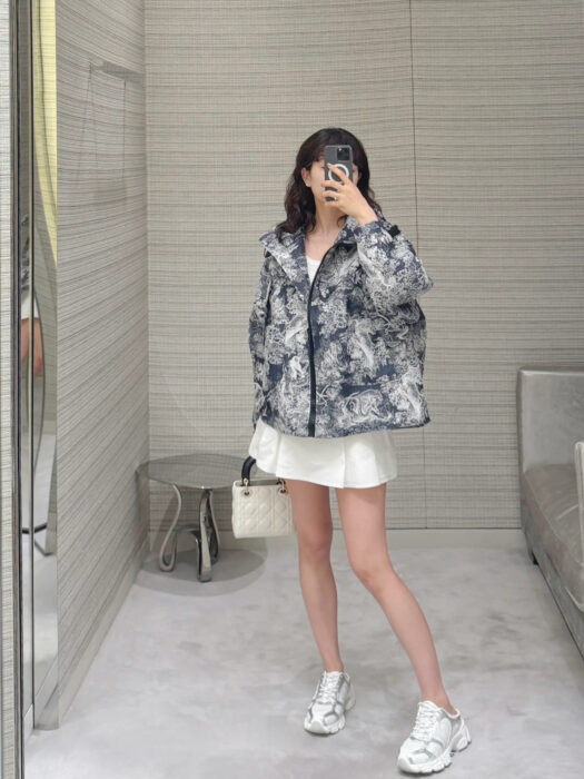 디올 Dioriviera 방수 후드 자켓 레플리카 미러급 SA급 S급 고퀄리티 하이엔드 최상급 의류 [여성] 4