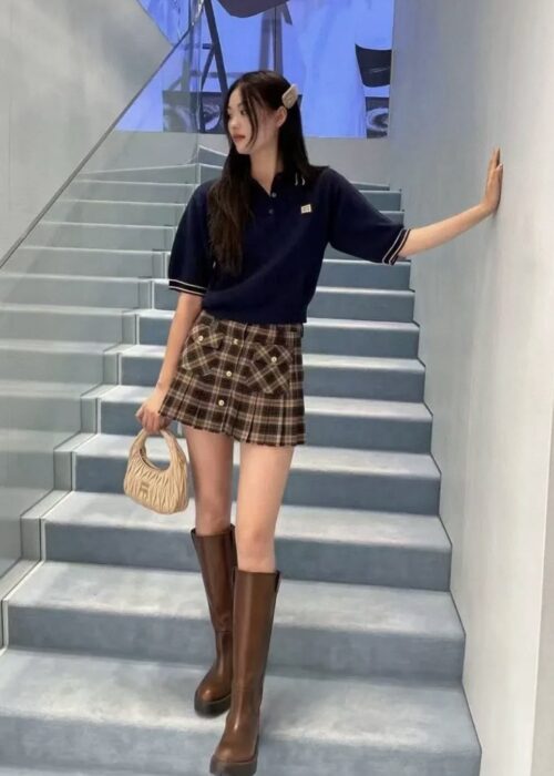 미우미우 캐시미어 폴로 스웨터 레플리카 미러급 SA급 S급 고퀄리티 하이엔드 최상급 의류 [여성] 11