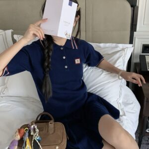 미우미우 캐시미어 폴로 스웨터 레플리카 미러급 SA급 S급 고퀄리티 하이엔드 최상급 의류 [여성]