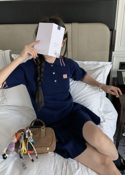 미우미우 캐시미어 폴로 스웨터 레플리카 미러급 SA급 S급 고퀄리티 하이엔드 최상급 의류 [여성] 2