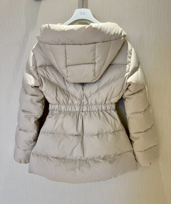 몽클레어 Brosse 사선 퀼팅 후드 쇼트 다운 자켓(2color) 레플리카 미러급 SA급 S급 고퀄리티 하이엔드 최상급 의류 [여성] 15