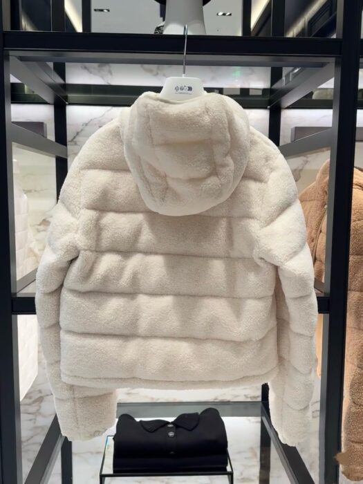 몽클레어 오드리우 테디 이펙트 다운 자켓(2color) 레플리카 미러급 SA급 S급 고퀄리티 하이엔드 최상급 의류 [여성] 16