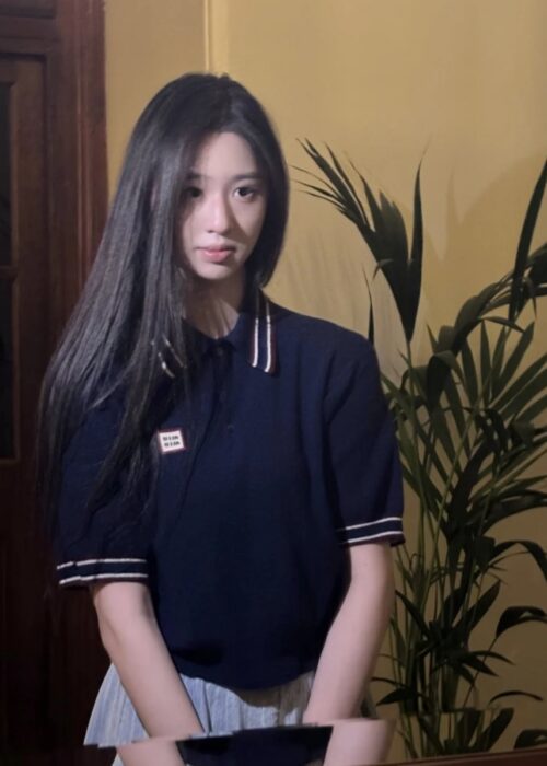 미우미우 캐시미어 폴로 스웨터 레플리카 미러급 SA급 S급 고퀄리티 하이엔드 최상급 의류 [여성] 7