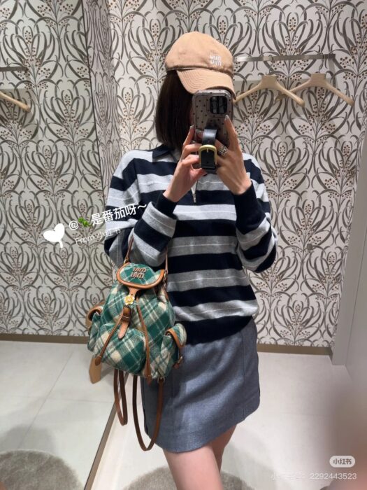 미우미우 스트라이프 울 스웨터 레플리카 미러급 SA급 S급 고퀄리티 하이엔드 최상급 의류 [여성] 2